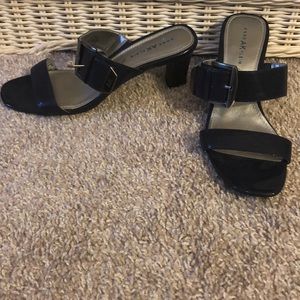 Ann Klein iflex navy pumps